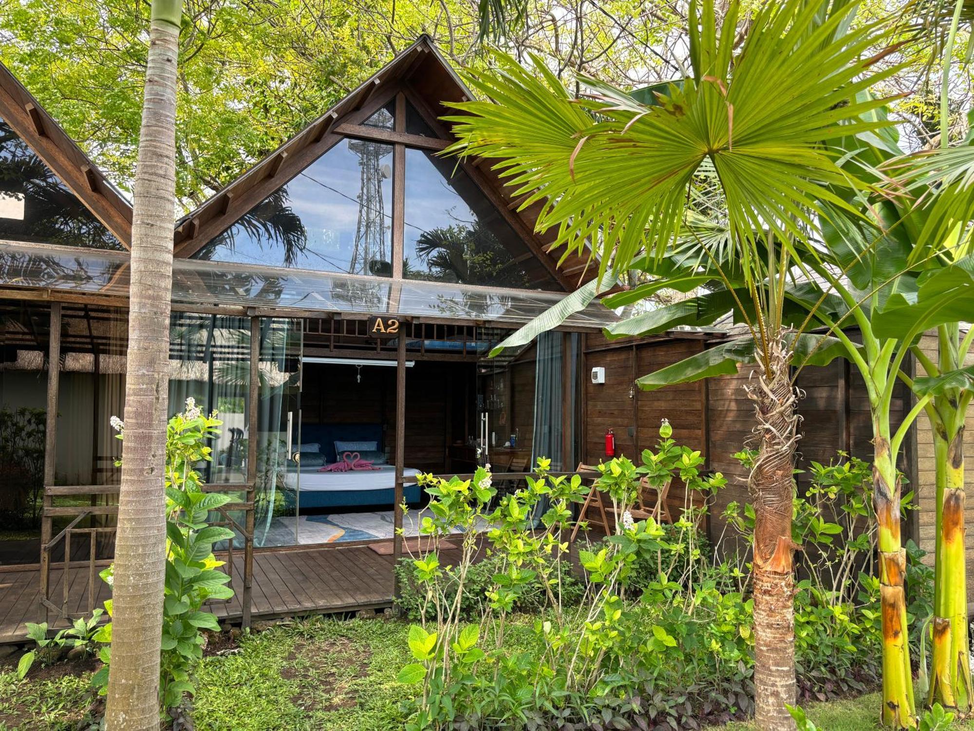 Bali Wow! Bungalows, Nusa Dua Benoa Guest house Nusa Dua (Bali)